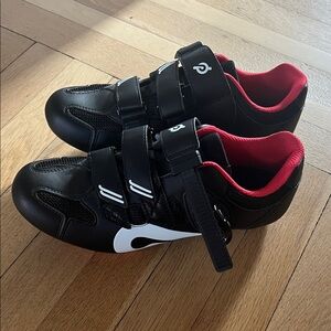Peloton Cycling Shoes Size 39